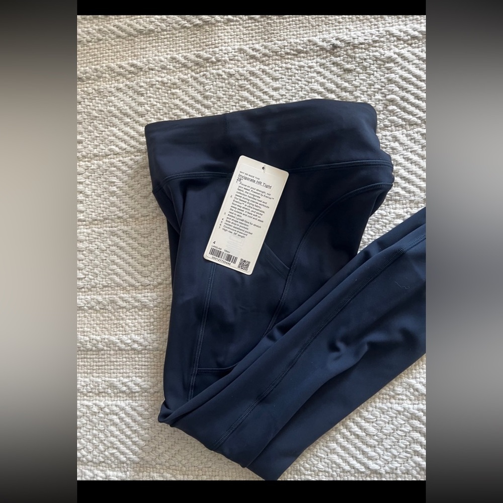 Lululemon 
Invigorate HR Tight